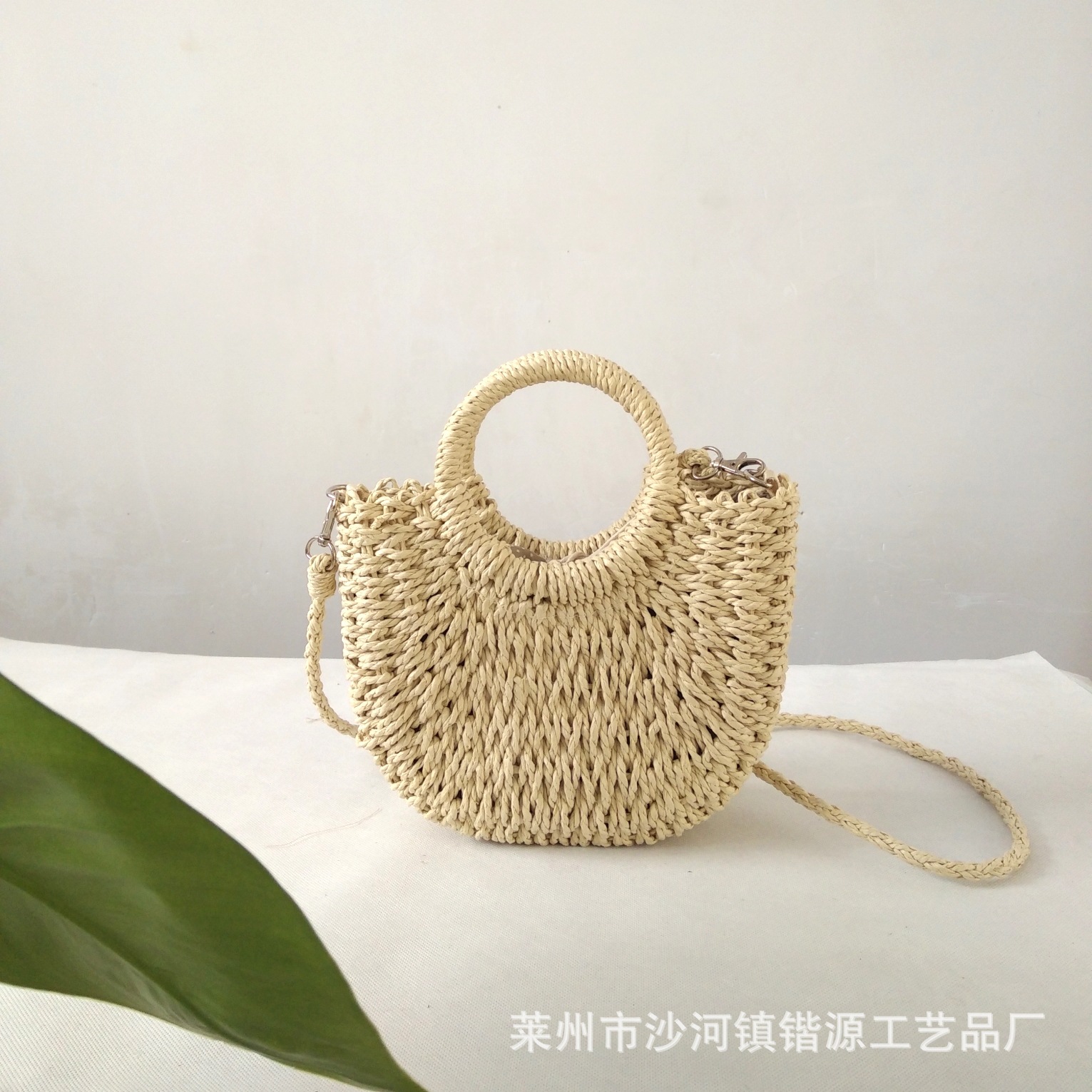 New basket bag women's summer niche single shoulder crossbody rattan woven gift straw woven bag handmade woven