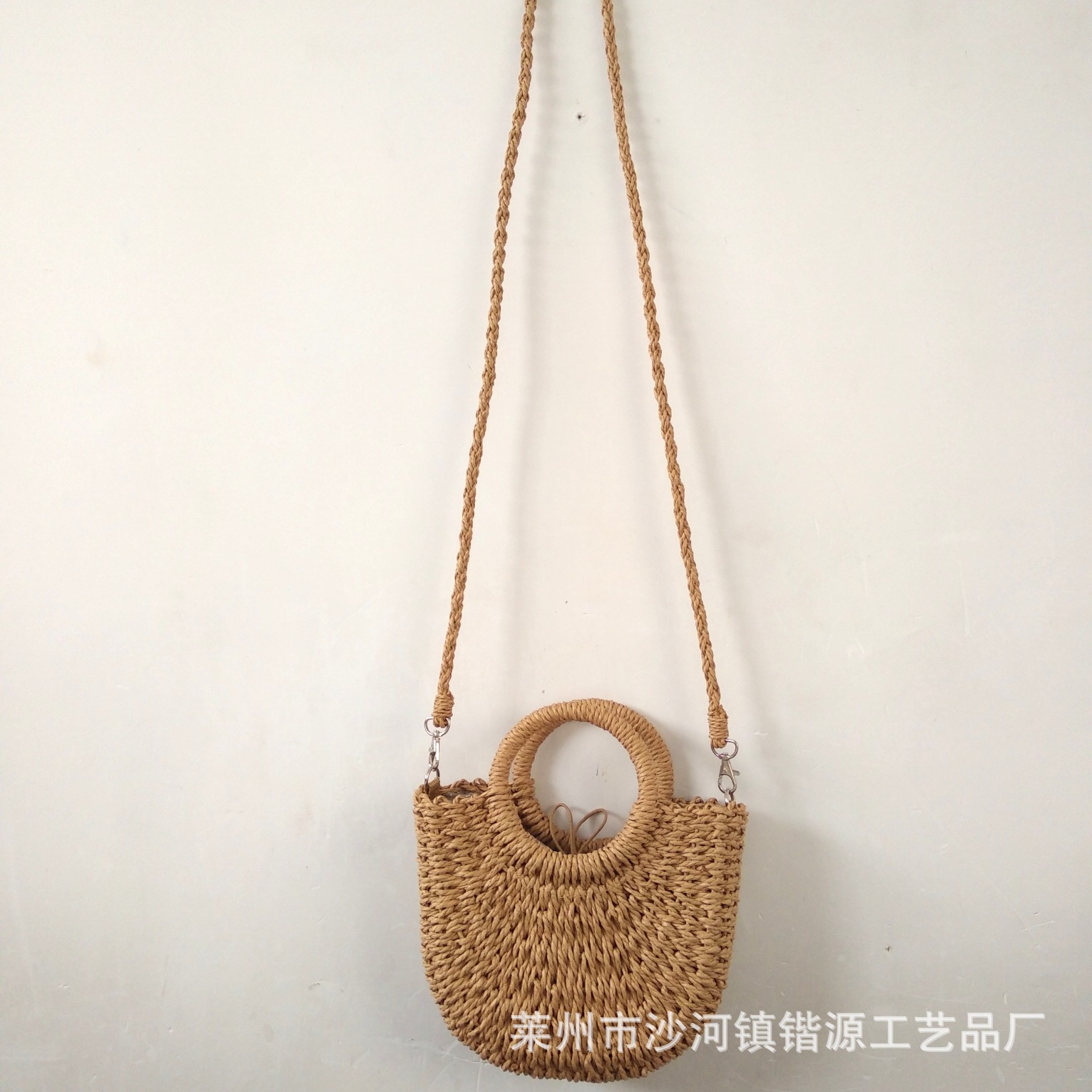 New basket bag women's summer niche single shoulder crossbody rattan woven gift straw woven bag handmade woven