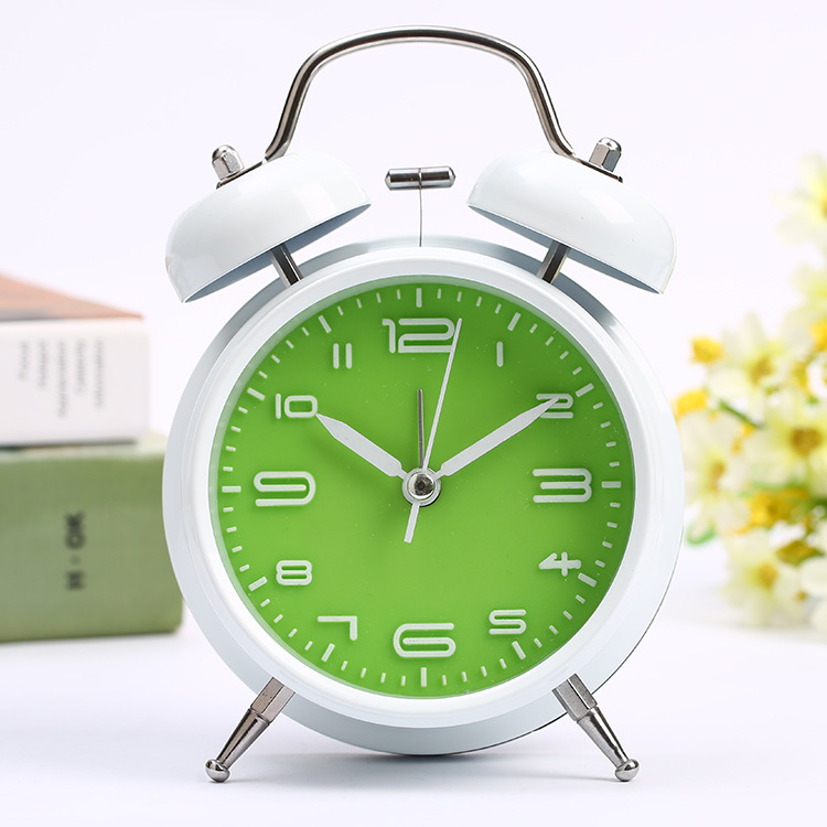 Battery metal 4-inch three-dimensional letter ringing alarm clock student with night light bedroom silent clock