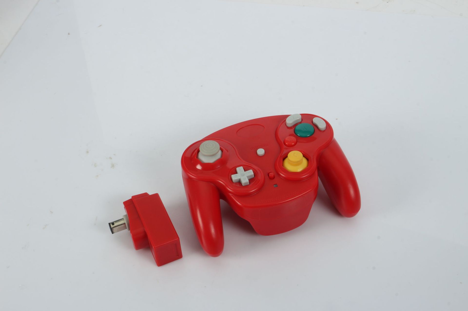 NGC game controller NGC wireless controller NGC 2.4G controller compatible with Wii 5 colors private mold