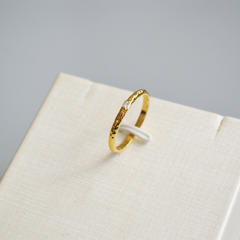 Japanese-Korean simple handmade hammered textured square zirconium sparkling diamond simple mix and match thin ring for women