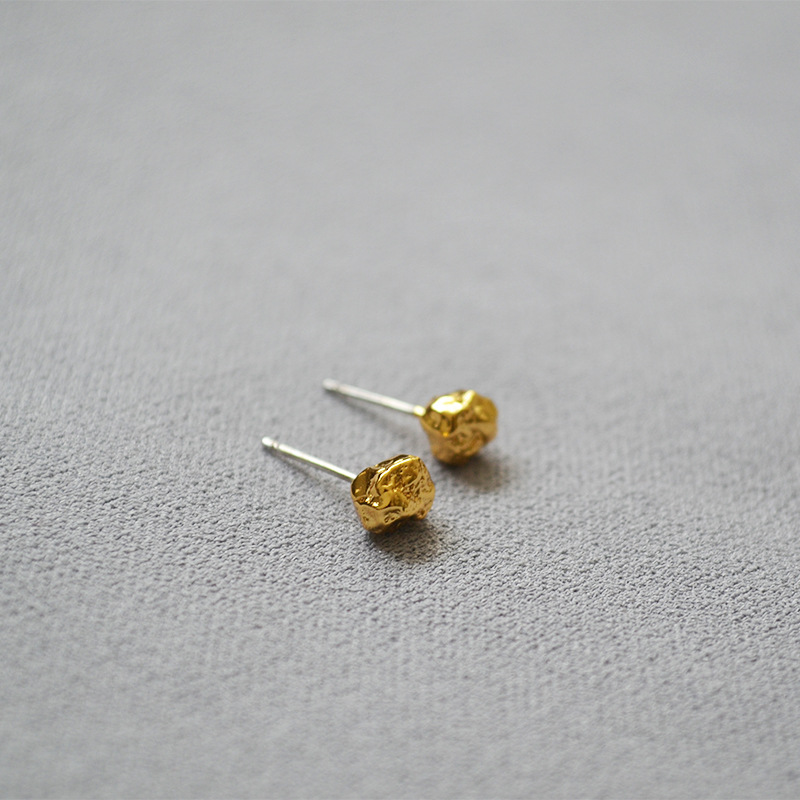 Textured irregular silver imitation volcanic lava rock stone 925 silver pin ear studs for women