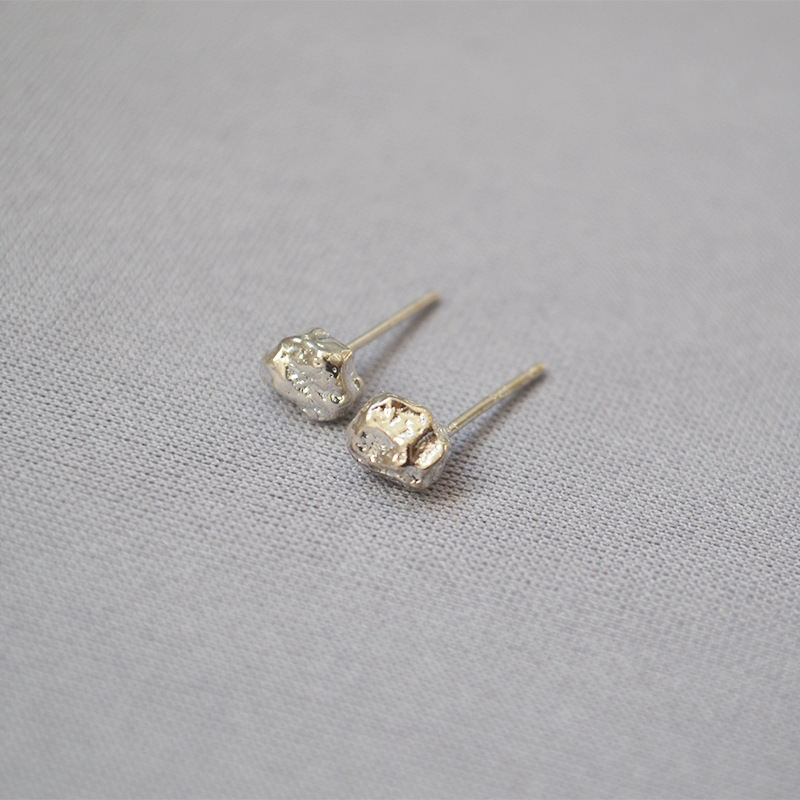 Textured irregular silver imitation volcanic lava rock stone 925 silver pin ear studs for women