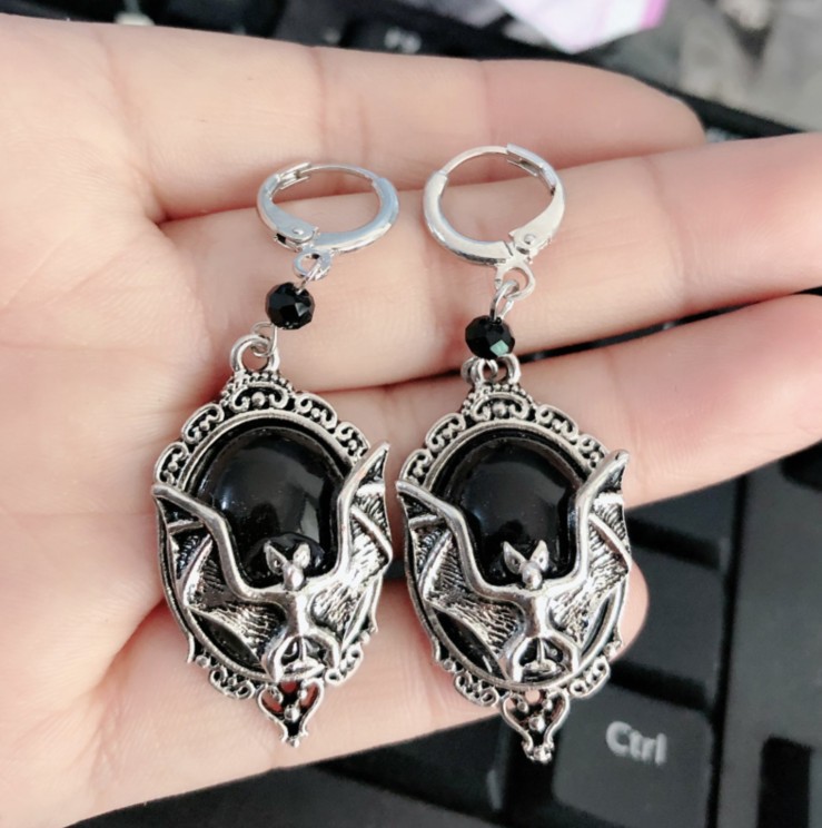 New Halloween Necklace Animal Bat Black Gemstone Ring Earrings Jewelry