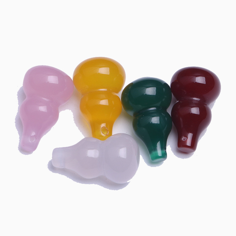 Agate Chalcedony Three-Dimensional Gourd Pendant Men Women Jade Jade Crafts Small Pendant