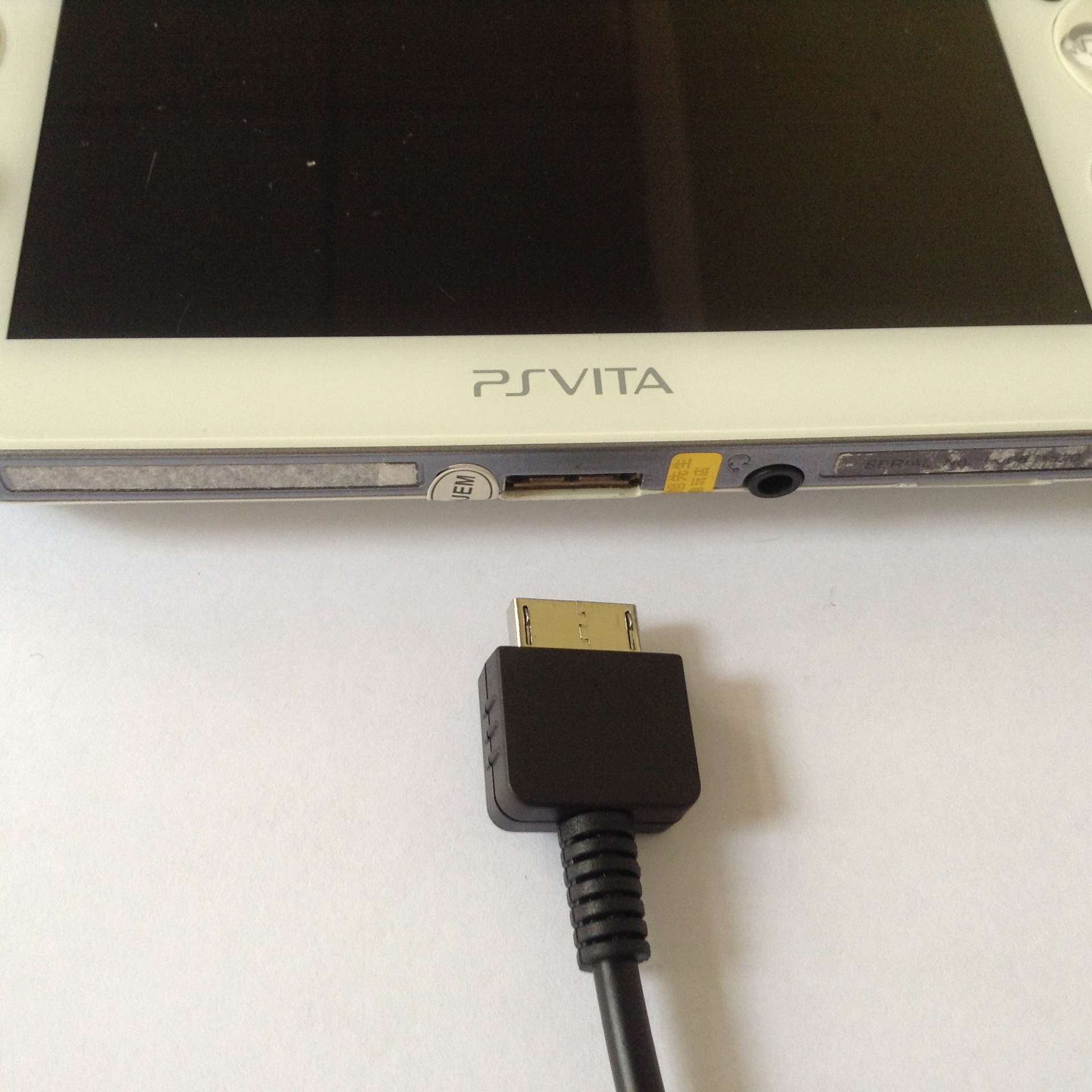 PSV1000 charging cable psvita PSVITA data cable 1.2M black CE certified digital accessory
