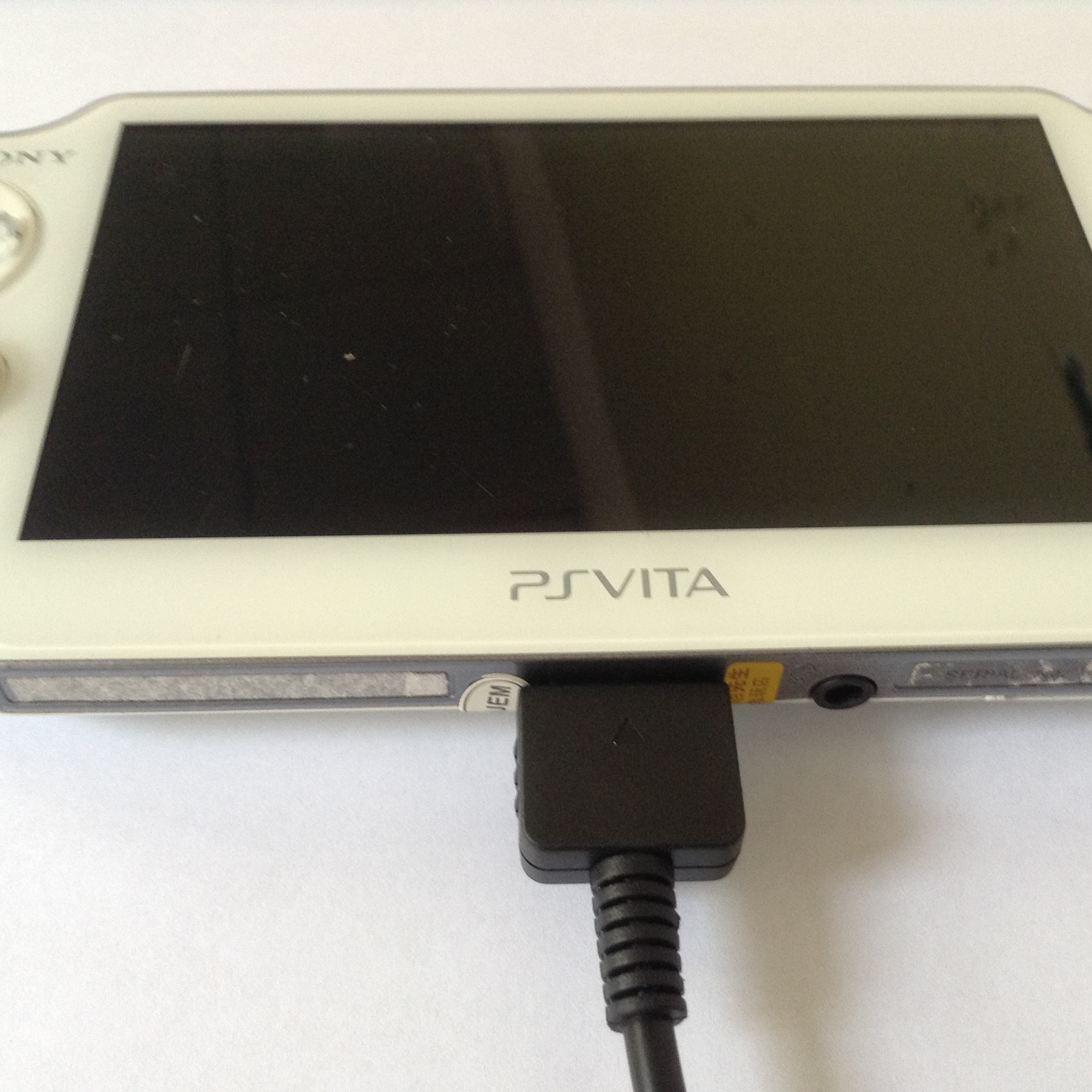 PSV1000 charging cable psvita PSVITA data cable 1.2M black CE certified digital accessory