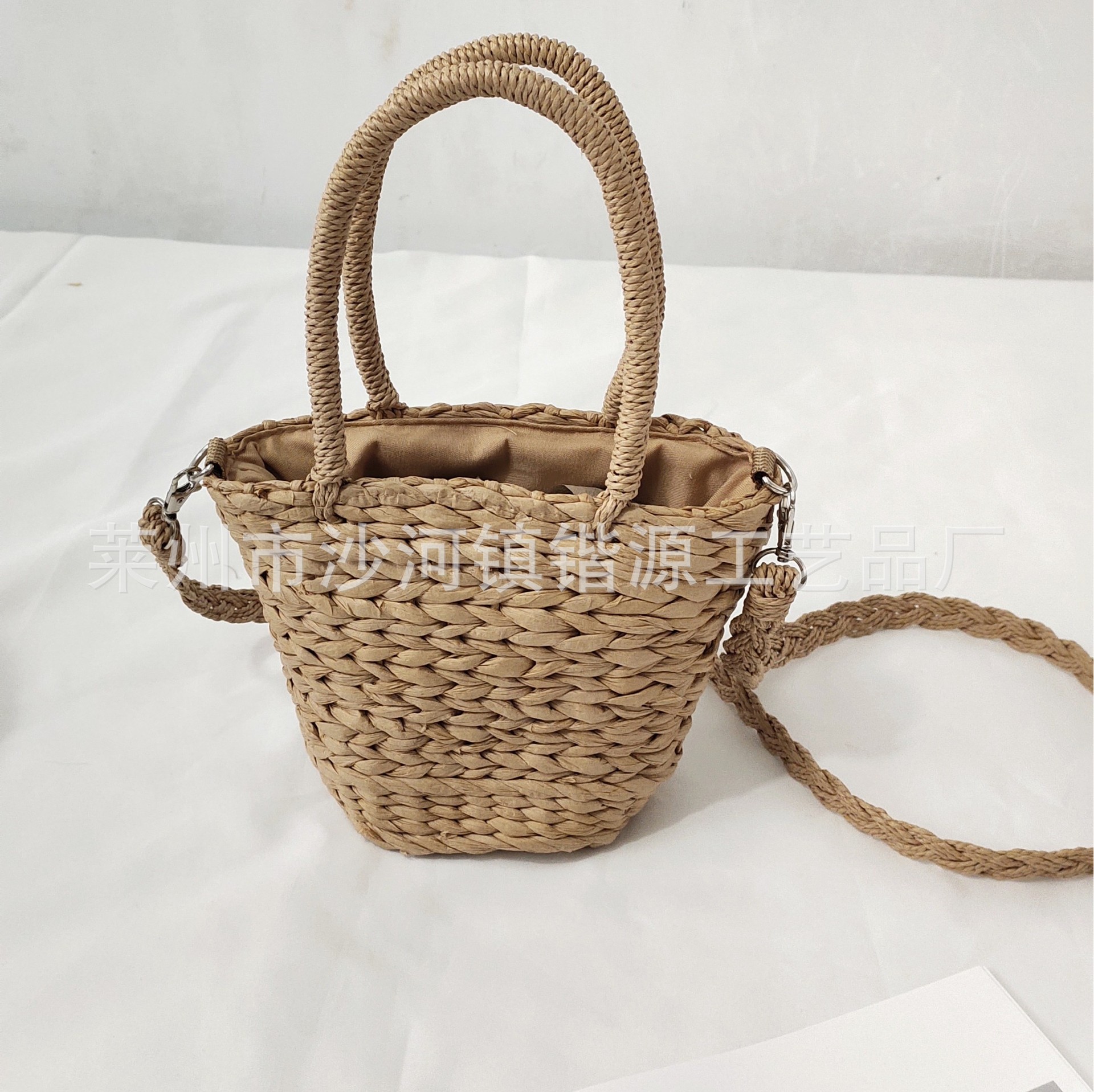 Woven bag niche handbag women's bag crossbody bag rattan woven handmade straw woven bag bucket bag casual travel