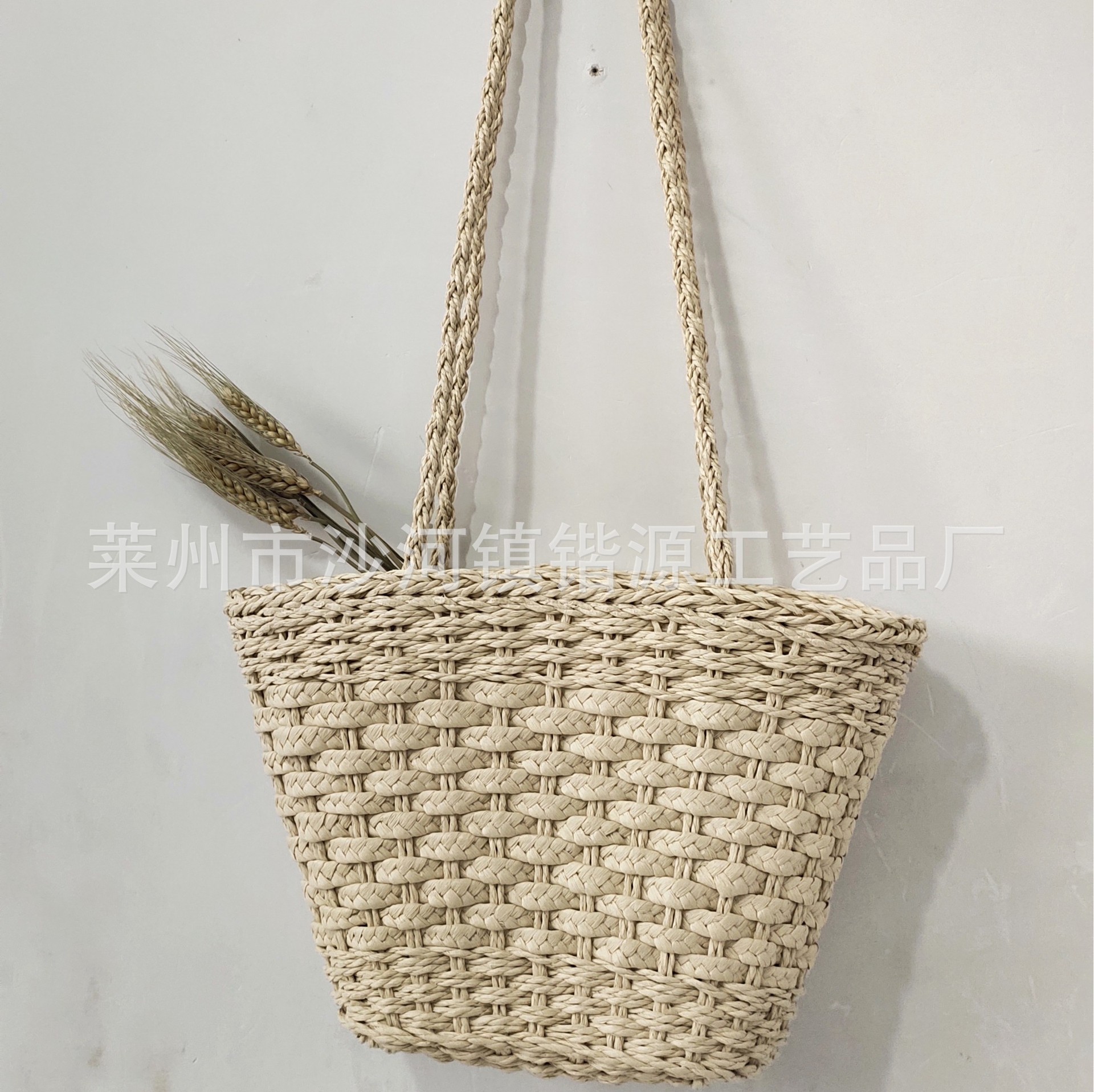 Straw woven bag casual woven shoulder bag spring summer new tote bucket bag handbag women's bag