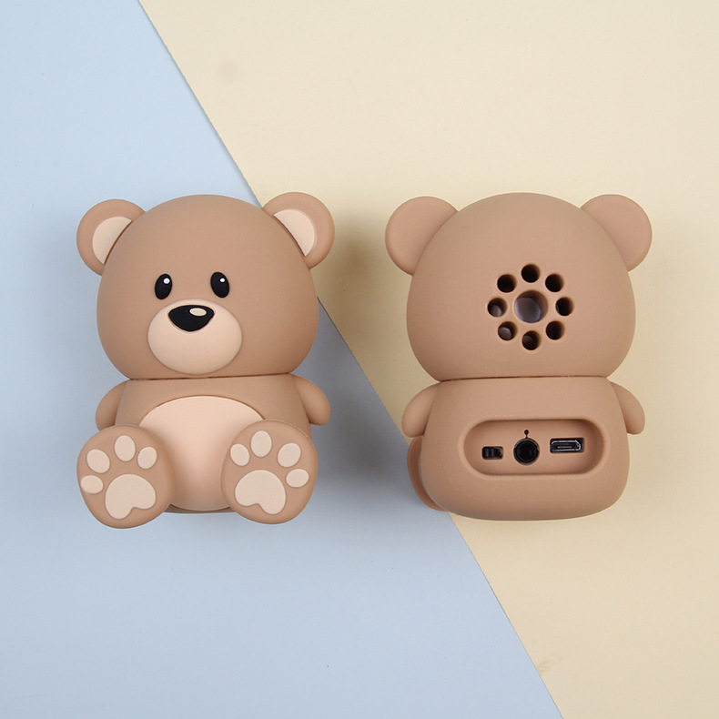 Cute Girl Bluetooth Speaker Phone Stand Bluetooth Speaker Mini Portable Cartoon Animal Bluetooth Speaker Gift