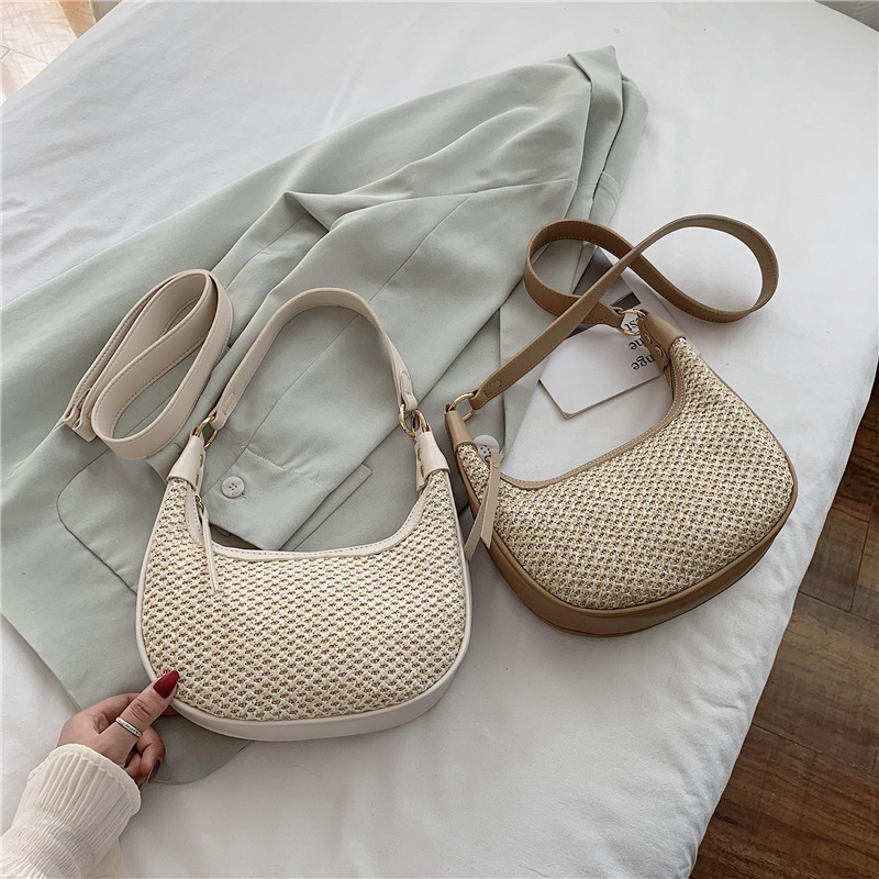 Simple 2023 New Straw Pillow Bag Summer Beach Single-Shoulder Handbag Vacation Woven Underarm Bag