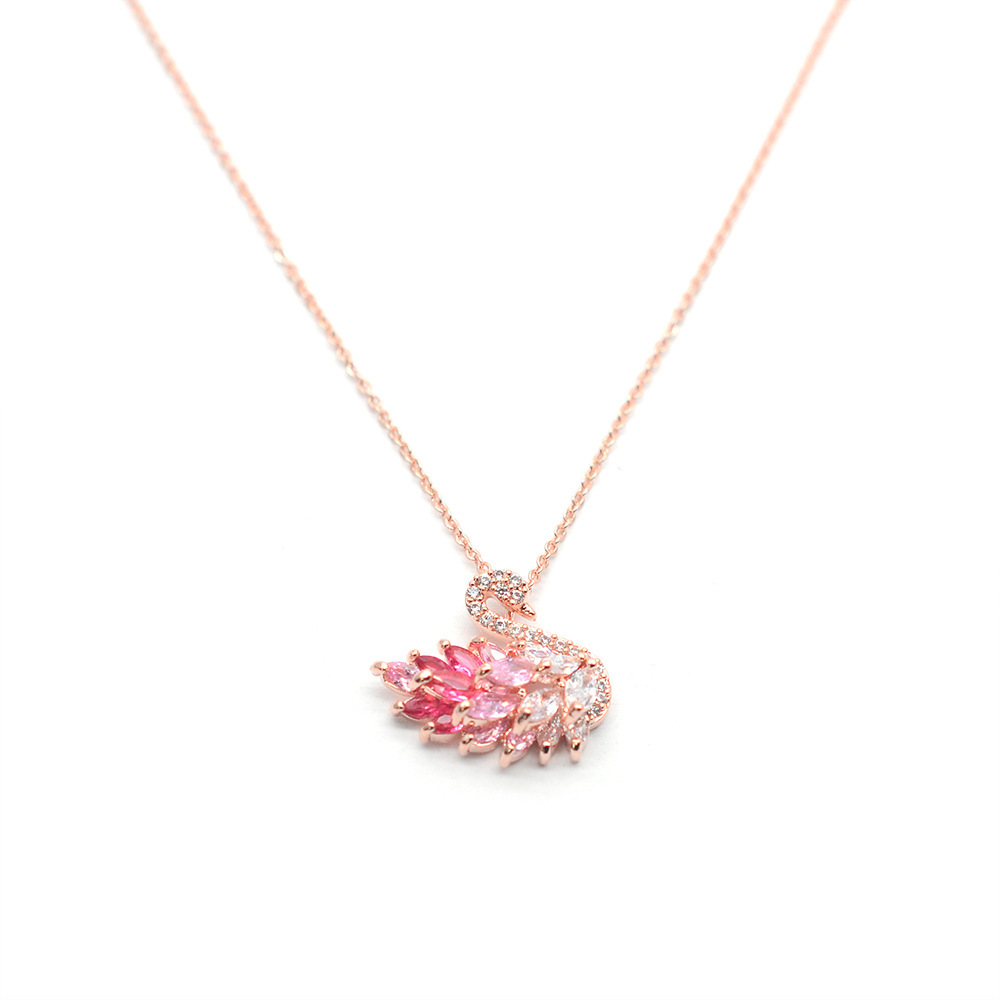 Black swan simple new women's pendant necklace gradient fluffy duck clavicle chain necklace
