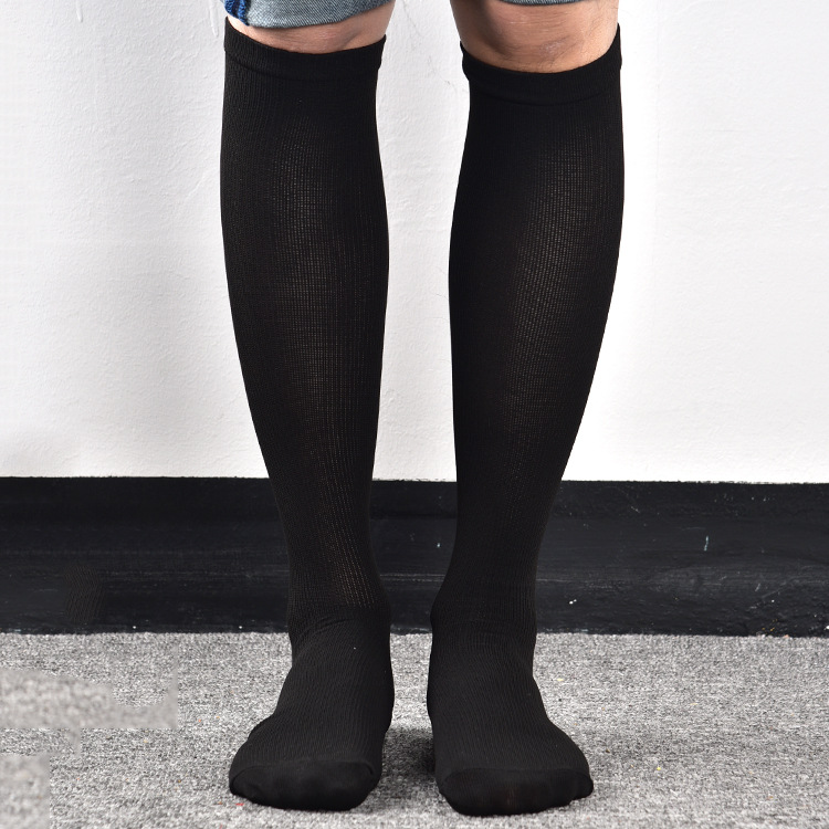 Socks, nylon solid color breathable sweat-absorbing mid-calf socks, outdoor hiking anti-slip casual sports men's socks