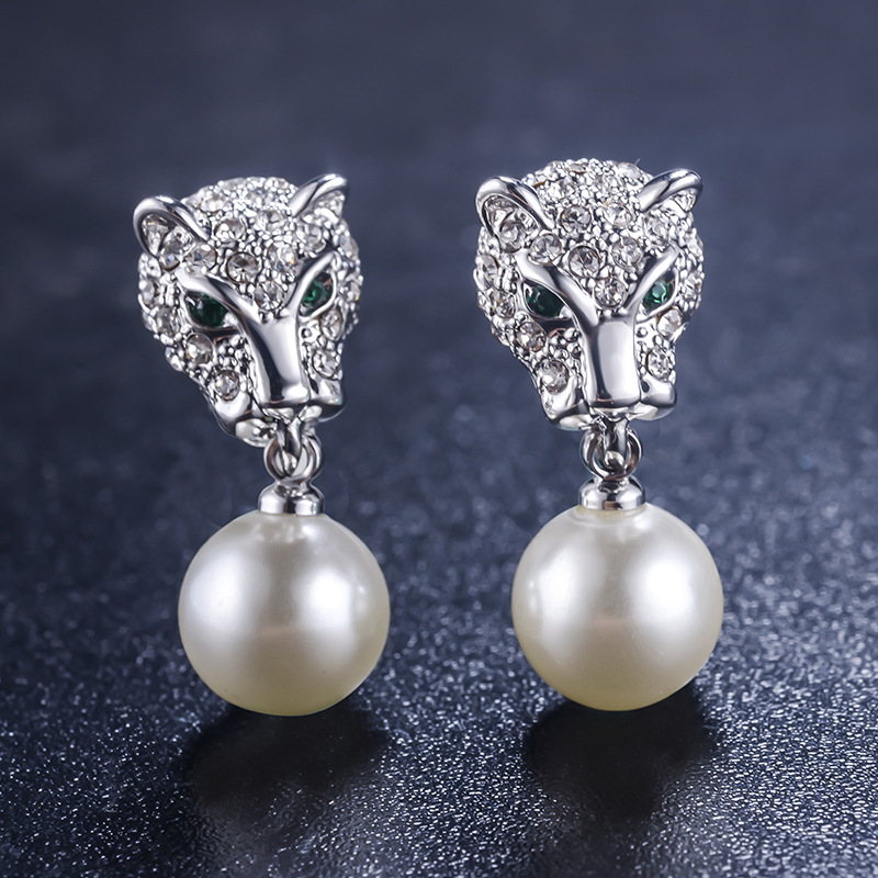 Exquisite Full Diamond Leopard Pearl Earrings Ear Accessories 321863