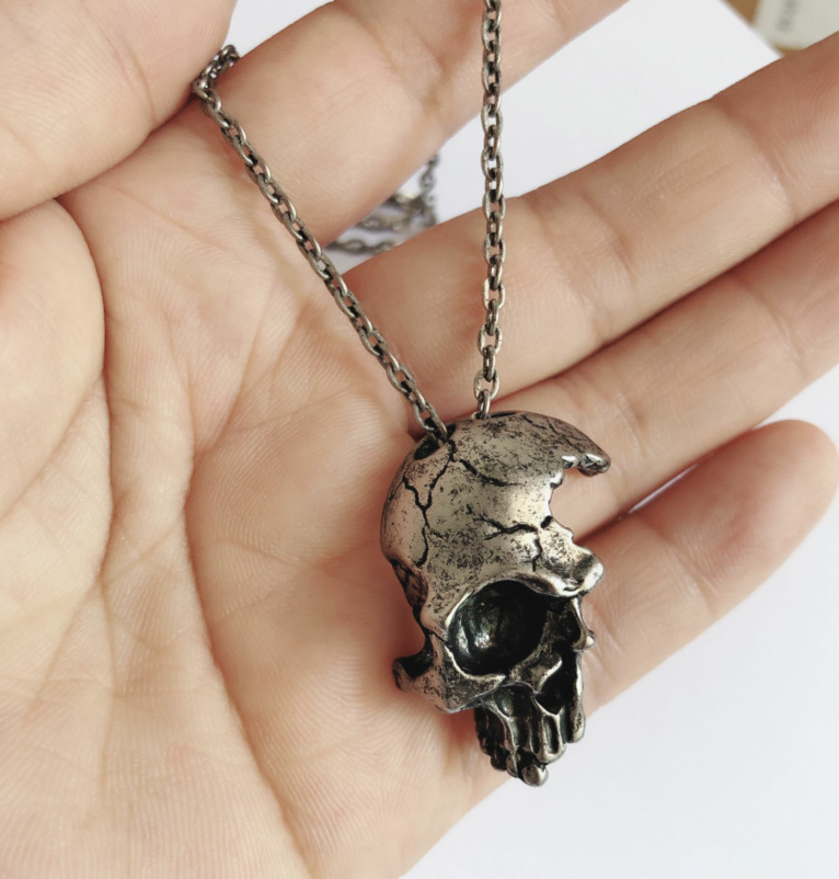2019 Half Skull Necklace Alloy Skull Pendant Gothic Style Necklace Jewelry