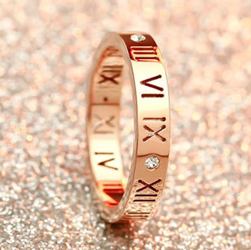 JZ031 Plated 18K Rose Gold Roman Numeral Diamond Couple Ring for Men and Women Pinky Ring Accessory