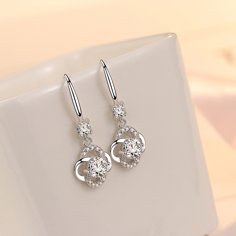 Earrings, four-leaf clover earrings for women, long earrings, simple earrings