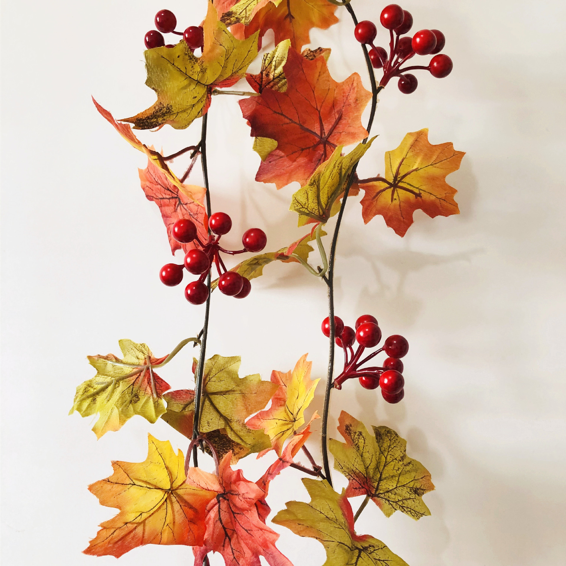 Thanksgiving Harvest Autumn Maple Leaf Vine Red Berry Light String Fruit Copper Wire Light Festival Party Courtyard Decorative Lights