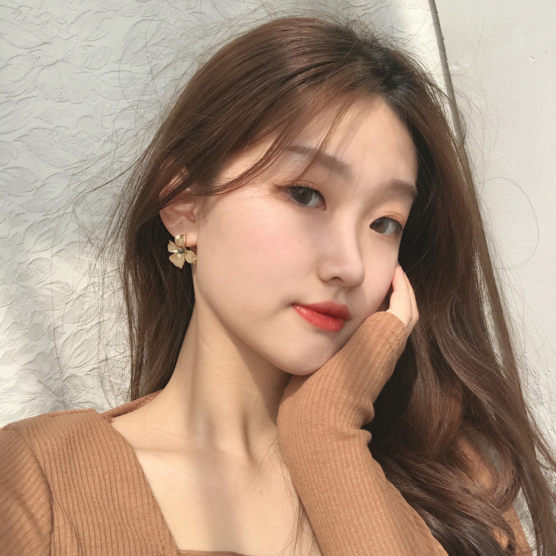 S925 silver beautiful earrings three-dimensional gold flower ear studs large exaggerated ear accessories for women ear clips H785