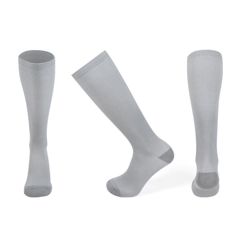 New adult sports men's socks, breathable dot glue anti-slip non-slip mid-calf football socks