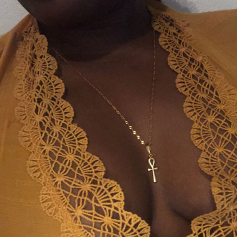 Jewelry Simple Metal Cross Pendant Necklace Women Collarbone Necklace