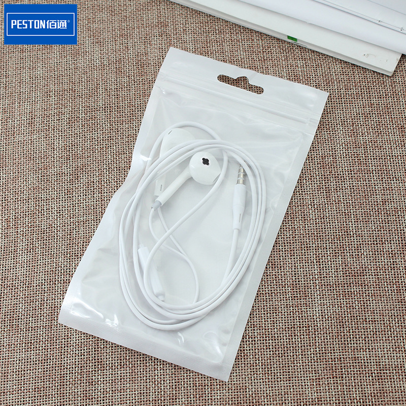In-ear with Mic Wired Control Earphone Applicable for Apple Android Huawei Phone Earphone Heavy Bass Earphone