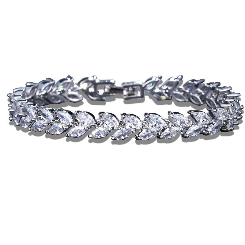 Leaf bracelet with zirconia, simple zirconia bracelet for women, jewelry accessories style