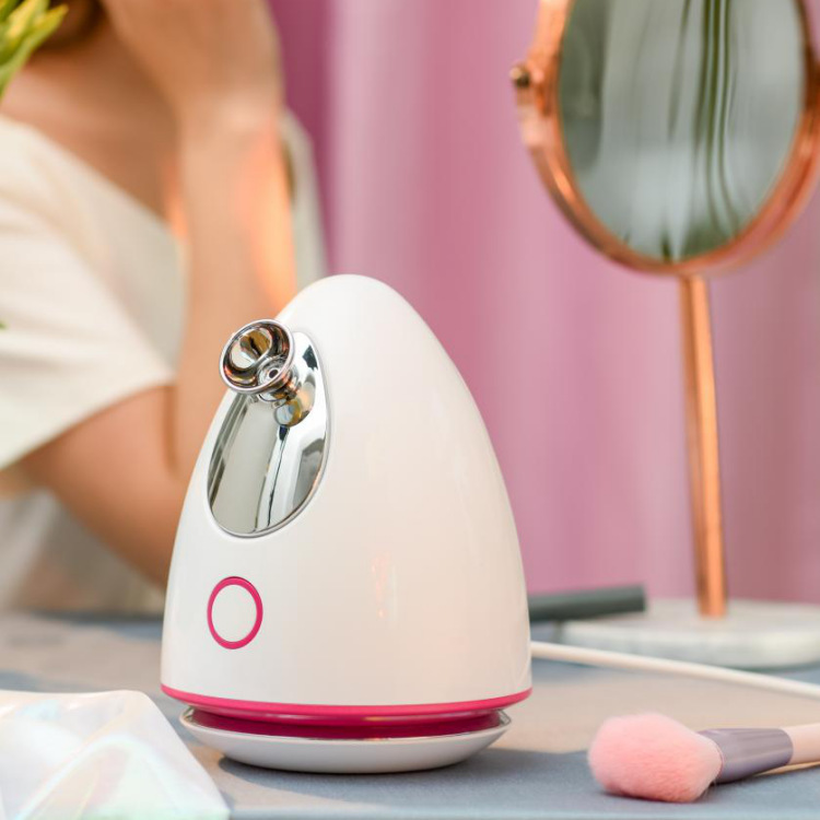 Facial steamer hot spray face moisturizing hydrating spray whitening beauty device home use