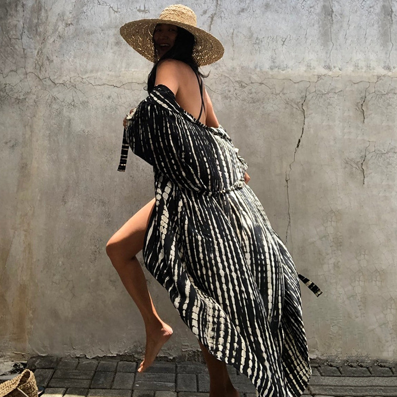 Rayon Black and White Tie Dye Cardigan Beach Dress Bikini Cover Up Swimsuit Outer Cardigan Sun Protection Vacation Dress