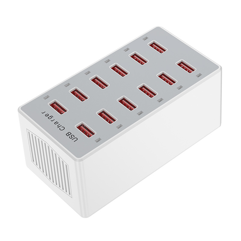 5V2.4A USB multi-port charger direct charge phone studio technology fast charging multifunctional adapter