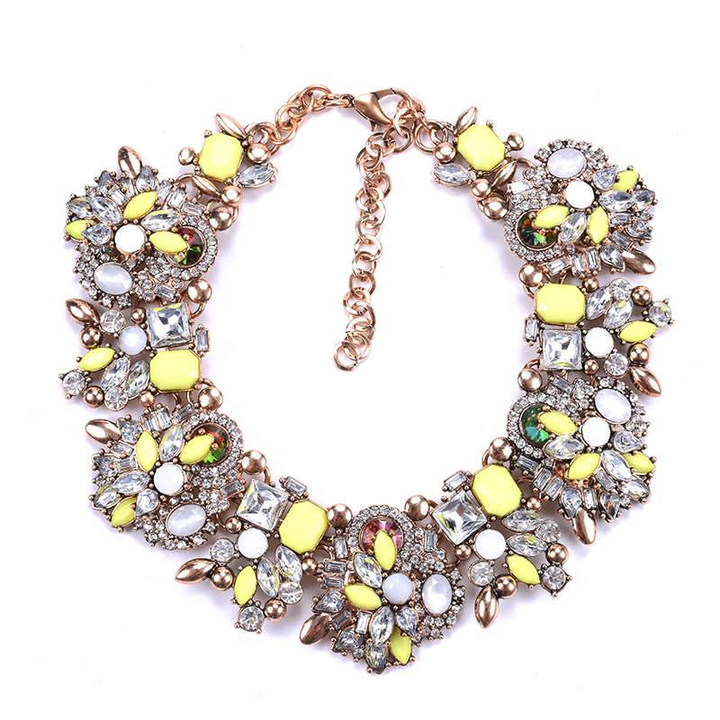 Short necklace women's jewelry full diamond exaggerated floral necklace clothing accessories