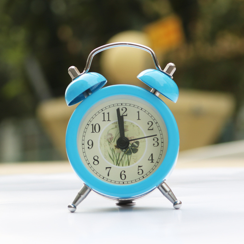 Metal material small alarm clock, pastoral and fresh desktop mini alarm clock, small gift for activities and festivals
