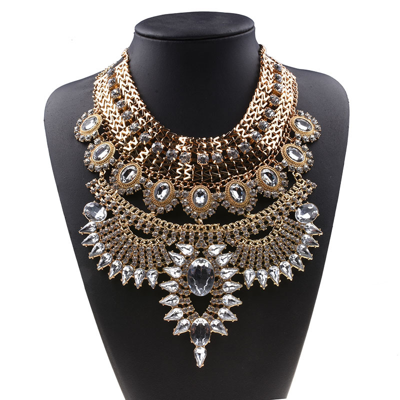 Big brand exaggerated necklace alloy diamond short necklace crystal necklace accessories