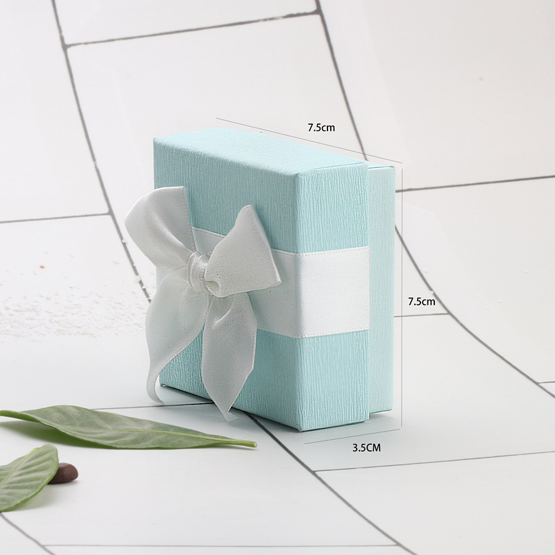 Velvet packaging 8.2*8.2 silver polishing cloth packaging gift box ring necklace earring box adjuster