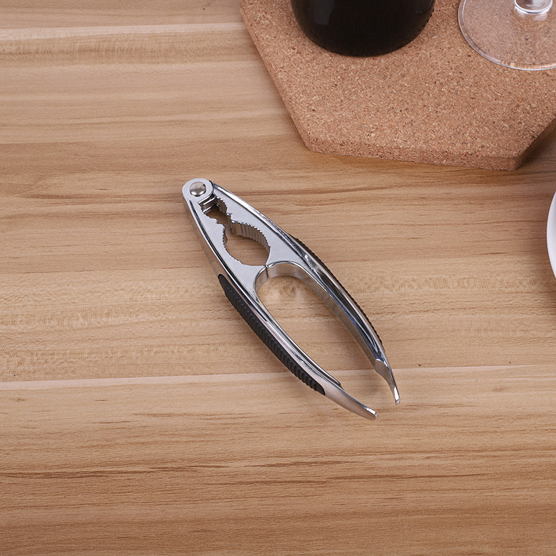 Marketing European Kitchen Tool 5-Piece Set Red Wine Opener Walnut Cracker Peeler Set Stainless Steel