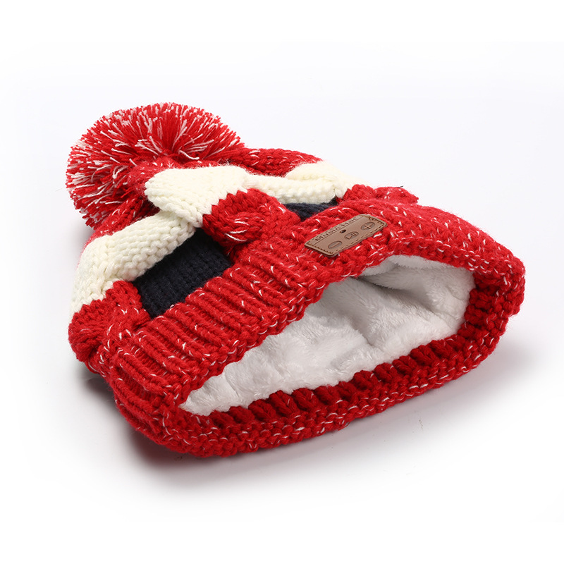 V5.0 Wireless Call Headphone Music Hat Knitted Hat Fleece Warm Bluetooth Hat