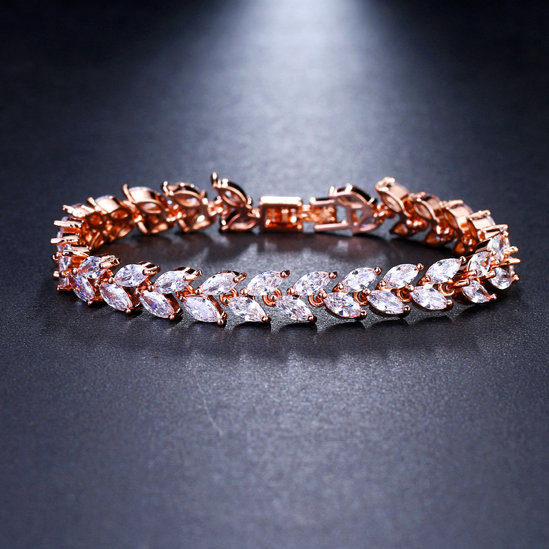 Leaf bracelet with zirconia, simple zirconia bracelet for women, jewelry accessories style