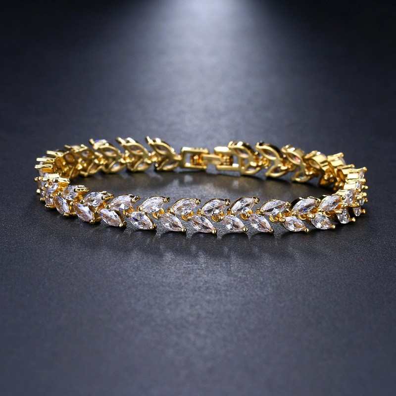 Leaf bracelet with zirconia, simple zirconia bracelet for women, jewelry accessories style
