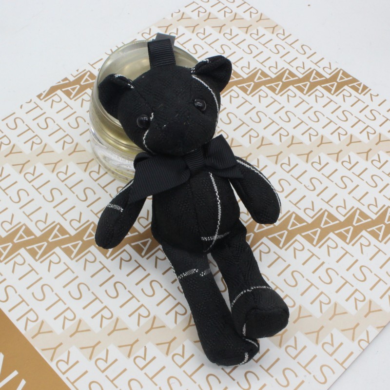 黑色花纹 · 15cm