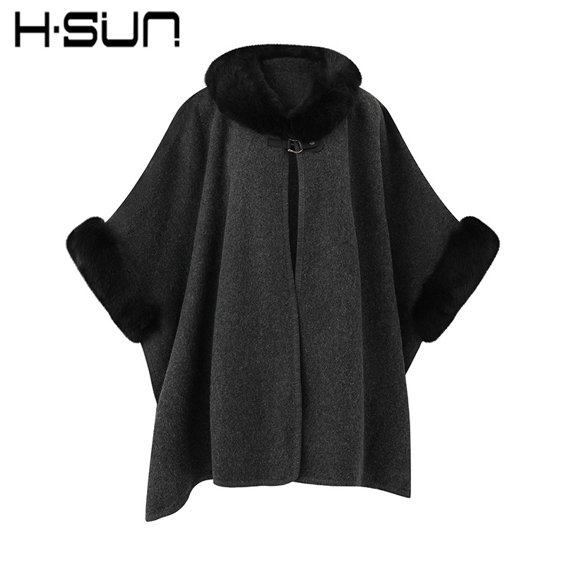 H·SUN Street Style Solid Color Round Neck Poncho Cape Warm Women's 2026 Winter Mid-Length