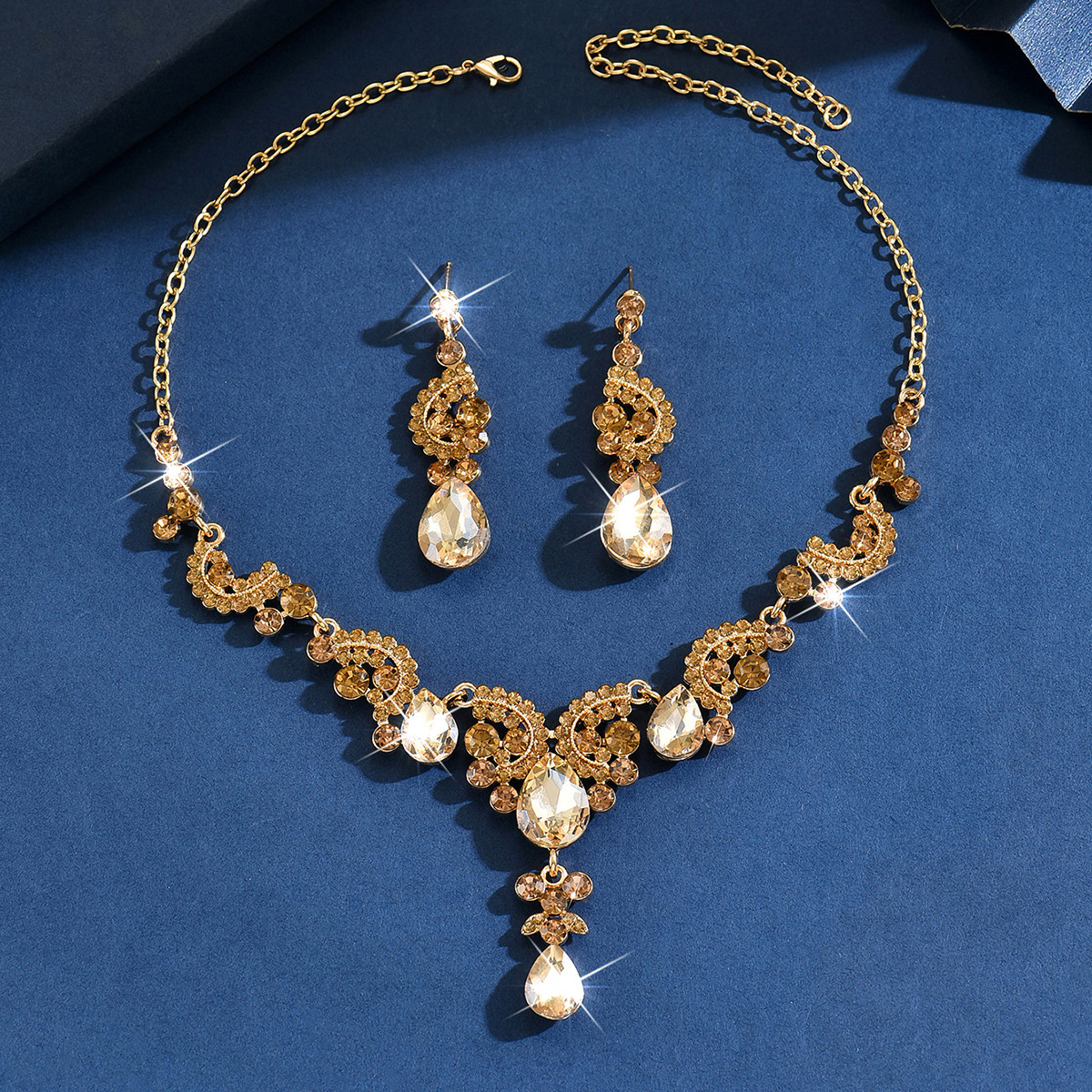 Alloy Rhinestone Set Necklace Earrings Two-Piece Wedding Jewelry Set for Women