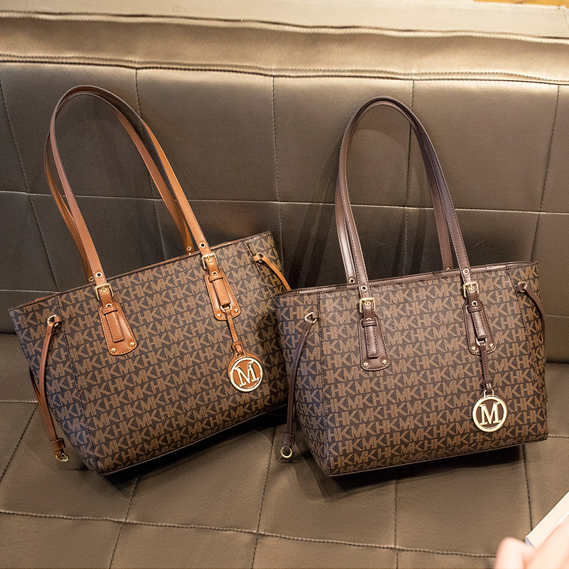 Women's bag 2026 new casual single shoulder bag letter underarm bag large capacity women's bag bucket handbag