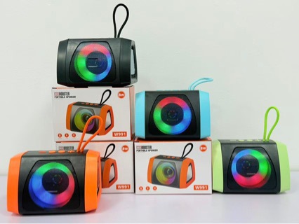 W991 Portable Bluetooth Speaker Small Steel Outdoor High Power Heavy Bass Home Small Mini Plug-in Card Speaker