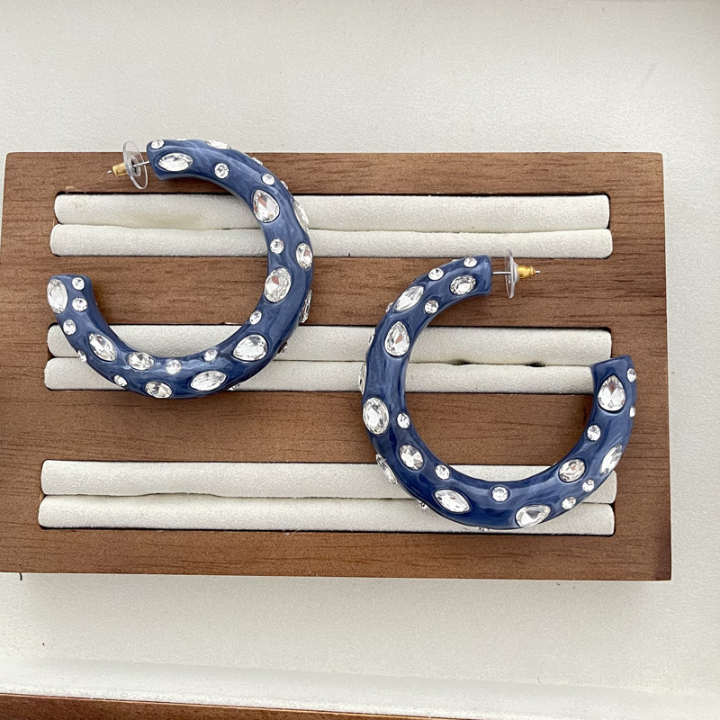 Blue full diamond large C earrings ear hoops style resin ear accessories