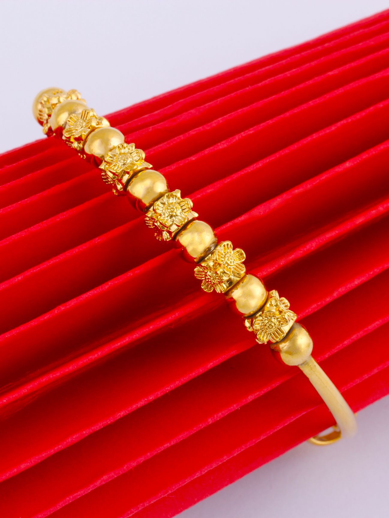 Inside and outside one color copper gold-plated ancient method sand gold bracelet imitation gold bracelet women open push-pull bangle gold shop