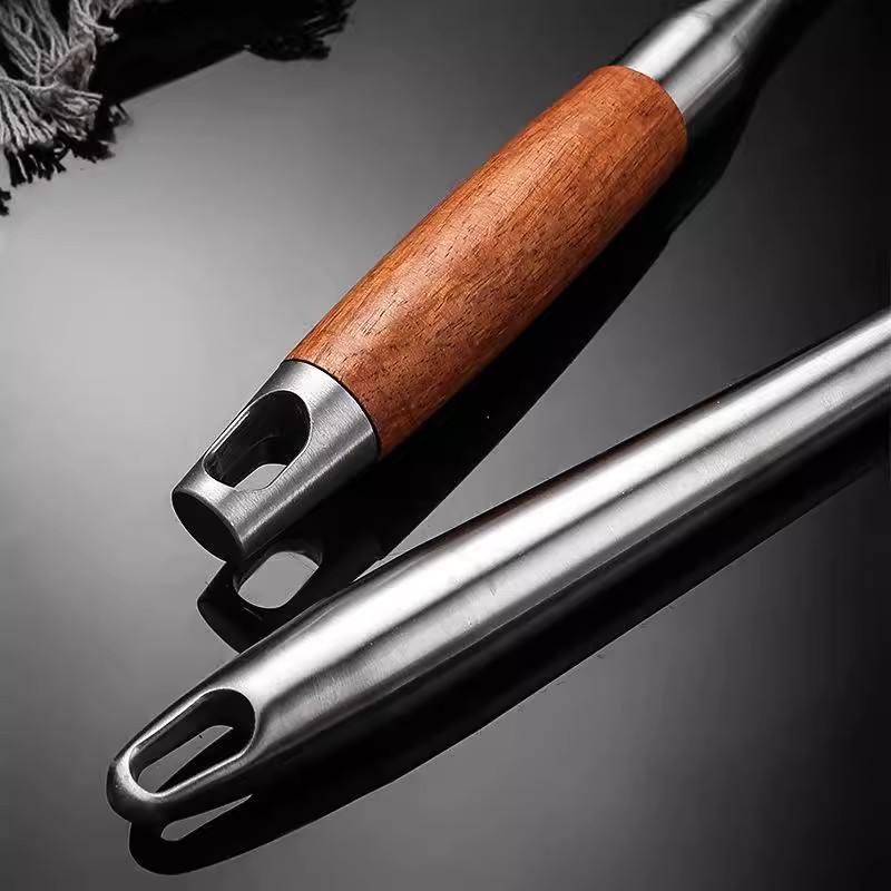 304 stainless steel large strainer for kitchen, noodle and dumpling scoop, wooden handle, pepper scoop, deep-fried, thickened long handle deep-fried large