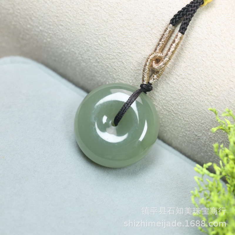 Xinjiang Natural Tianyu Peace Button Pendant Men Women Jade Button Pendant Live Broadcast
