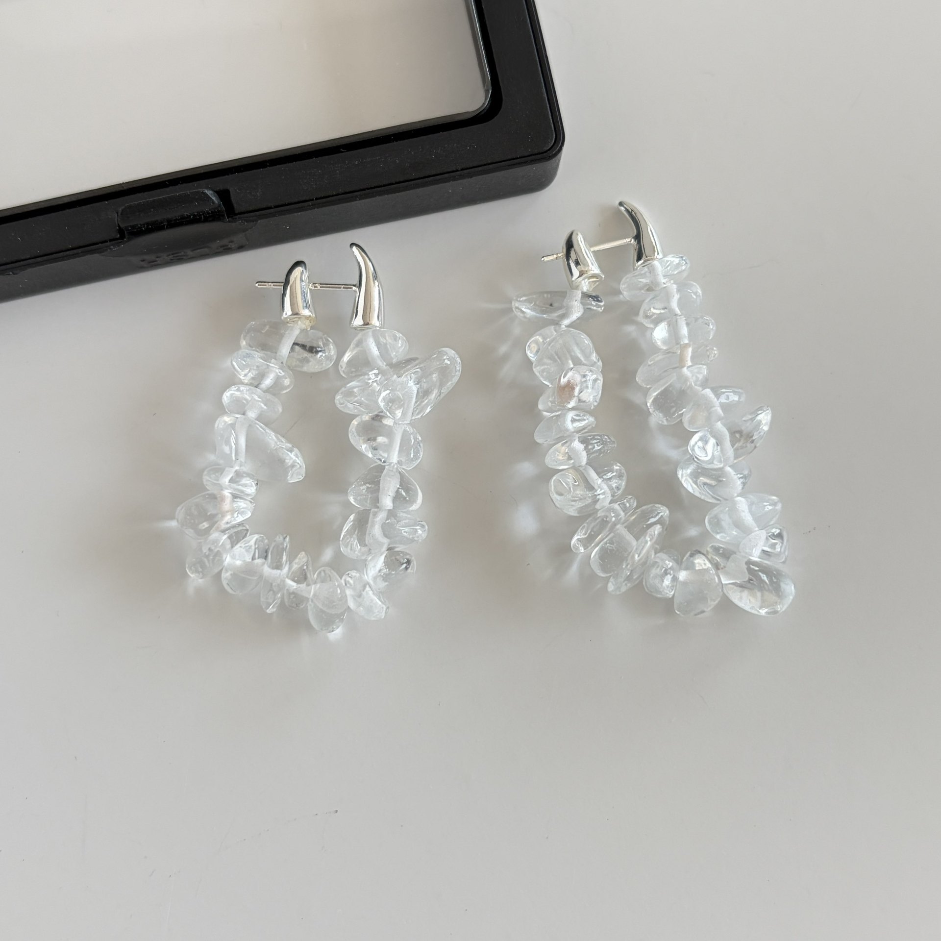 SOFT Natural White Crystal Wreath Earrings for Women Multi-Wear Silver Needle Accessories Earrings