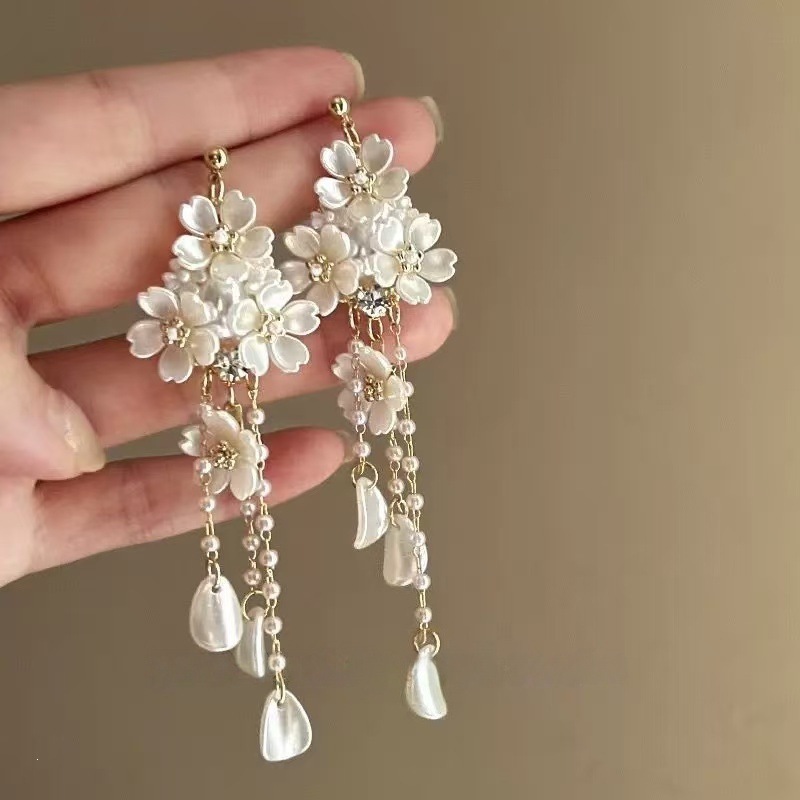 Pearl Shell Tassel Earrings for Women Island Vacation Style Exaggerated Ear Accessories