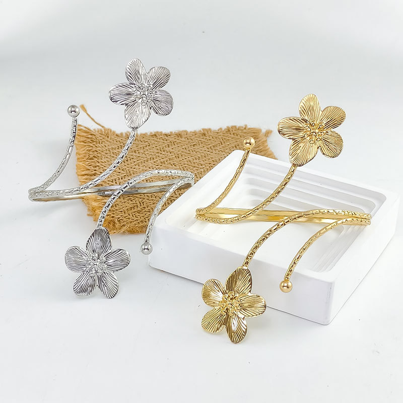 Oil drop colorful small flower open adjustable arm ring metal niche exaggerated sweet accessory